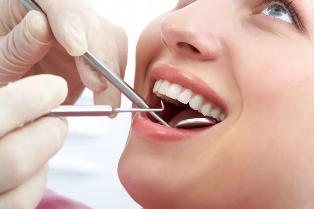 beautiful woman getting Dental Filling in Auburn, AL